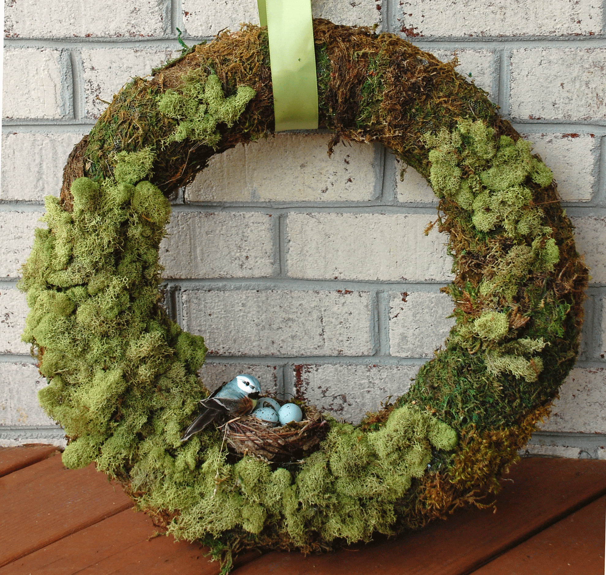 DIY Outdoor Spring Wreath