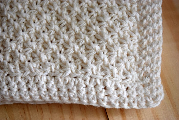 Close up Daisy Stitch Knit Dishcloth