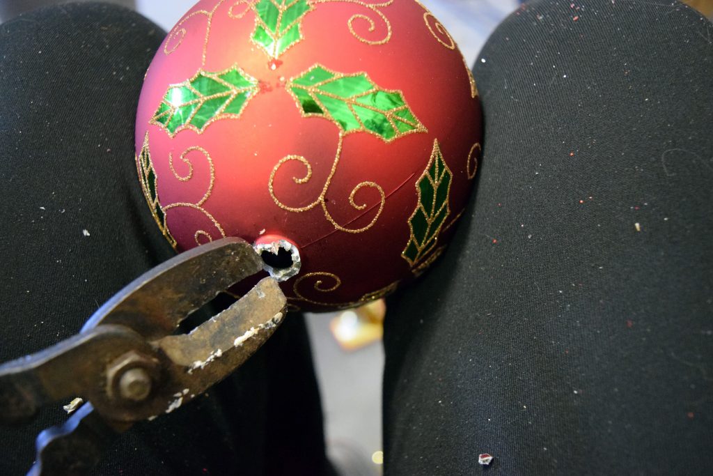 cutting nib off of ornament