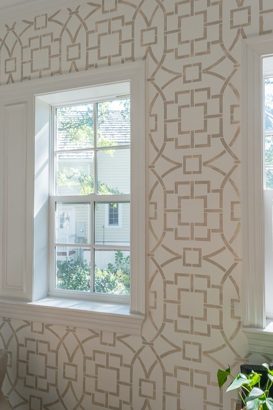 8 Tips for Successful Wall Stenciling