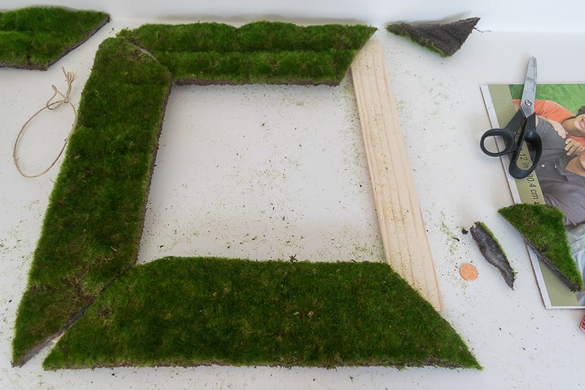 DIY Moss Wreath: How to attach faux moss to wooden frame #2