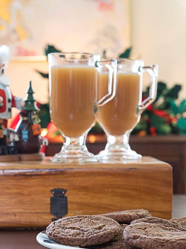 Spiked Warm Apple Cider Cocktail Story