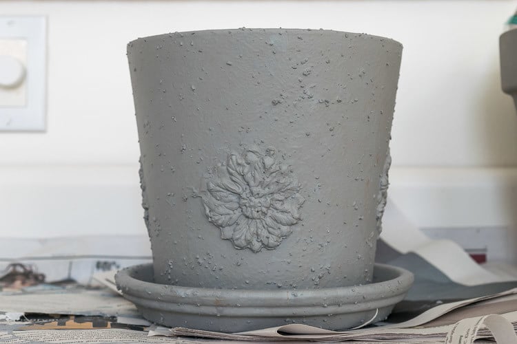 faux concrete pot before whitewash