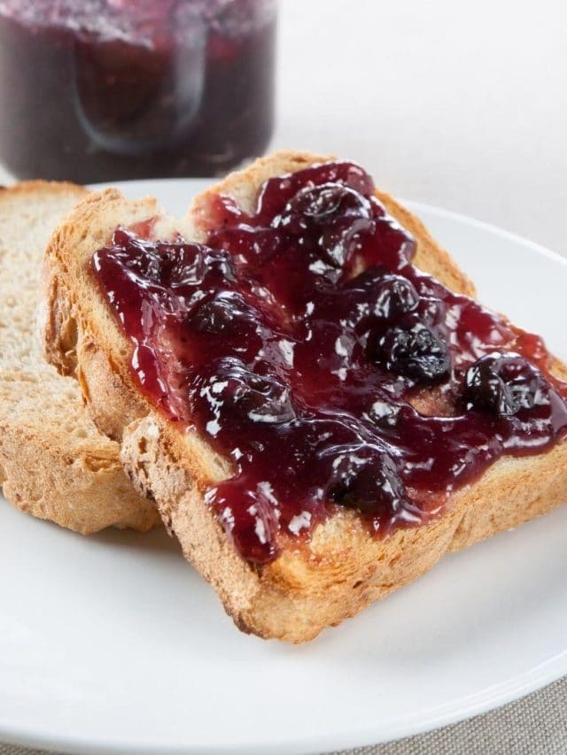 cropped-blueberry-chamomile-jam-2.jpg