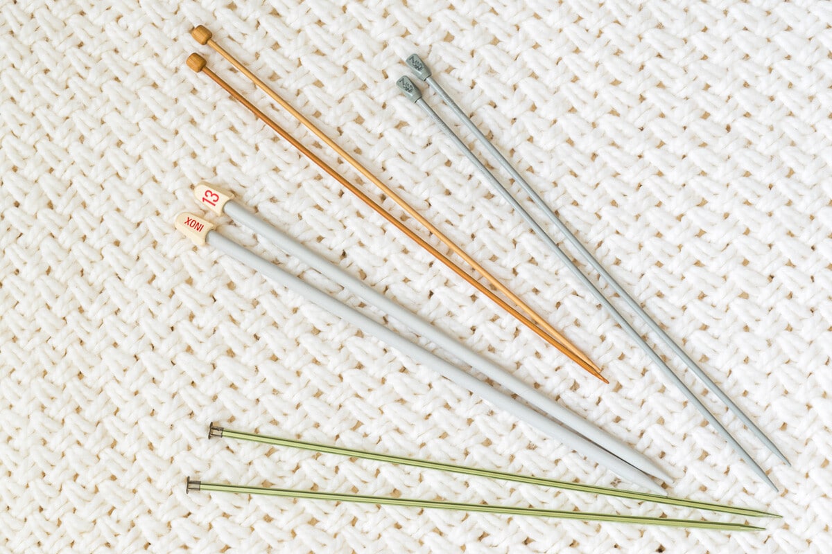 US Sizes 0 to 17 Acrylic Crystal Single Point Knitting Needles 14" Choose Needle 