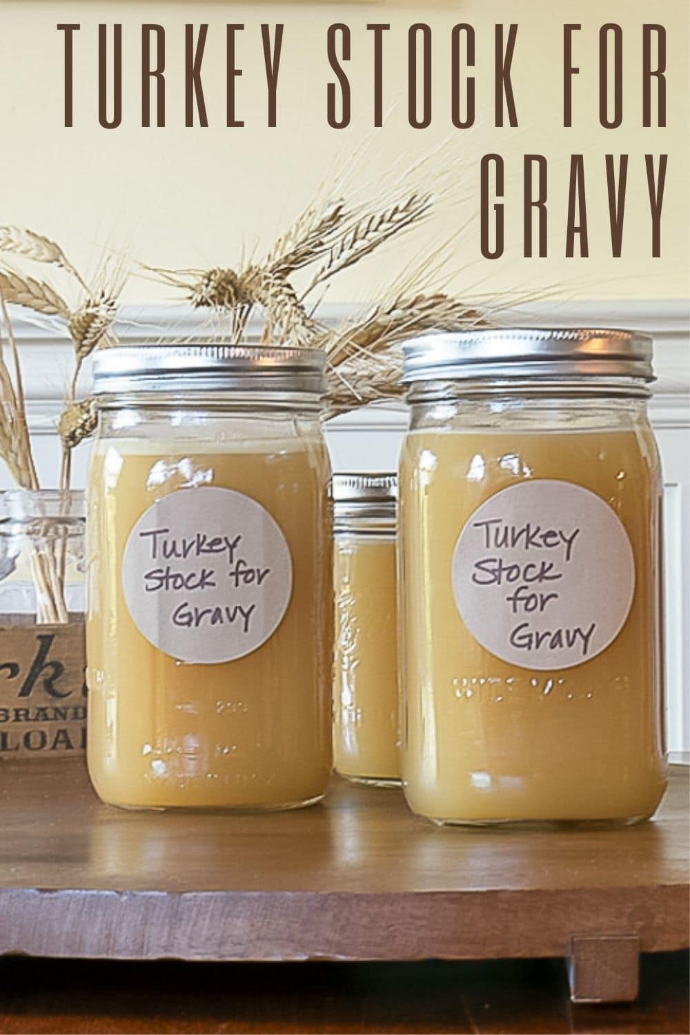 How to Make Turkey Stock for Gravy or Soup · Nourish and Nestle