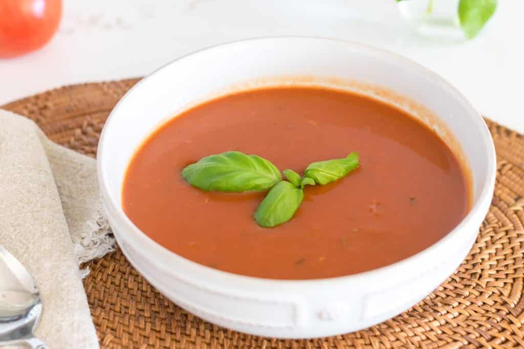 A bowl of Tomato soup, 