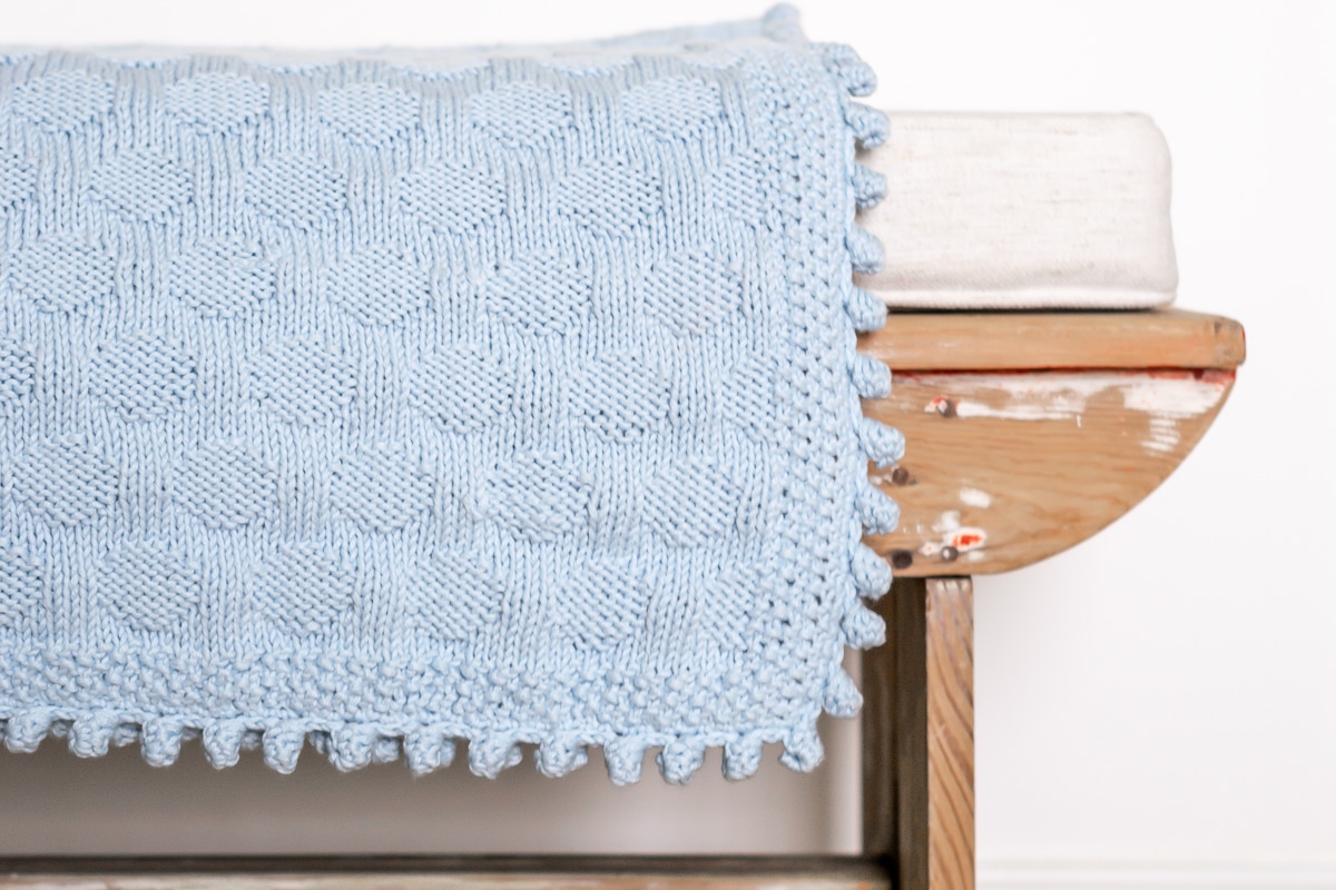 Knitted Baby Blanket Pattern: Polka Dots & Baubles