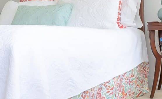 cropped-finished-bedroom-with-bedskirt-and-shams-1-2.jpg