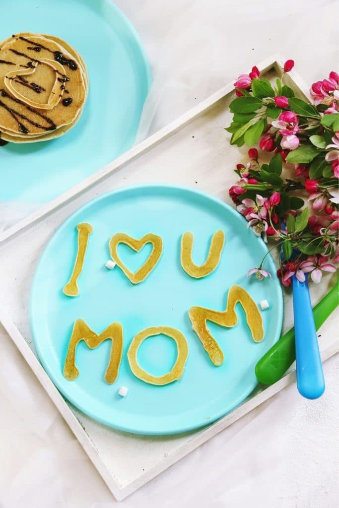 Letter pancakes spelling I heart u mom