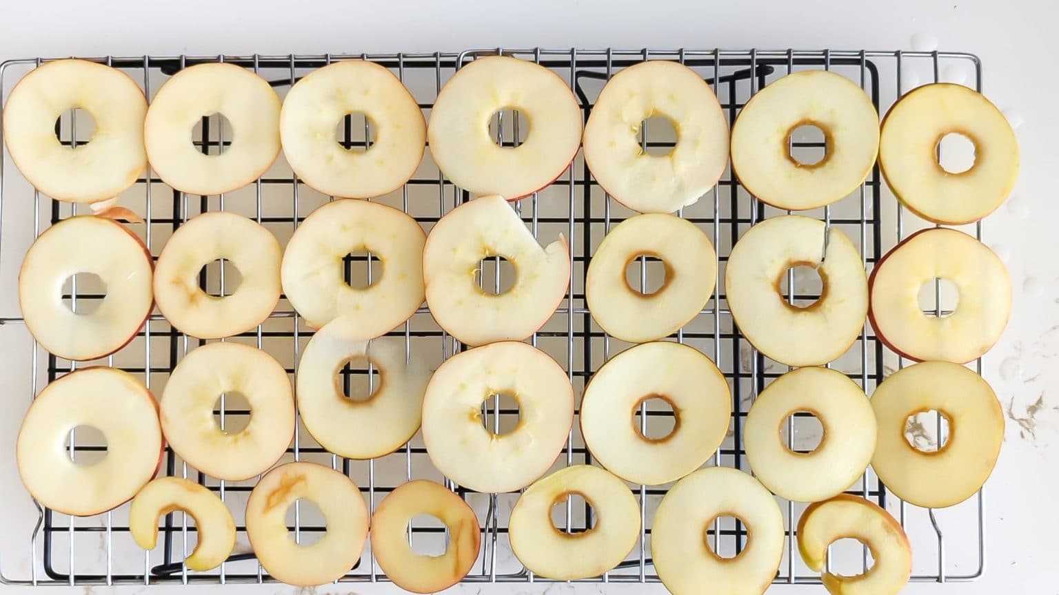 Dehydrate Apples Without a Dehydrator · Nourish and Nestle