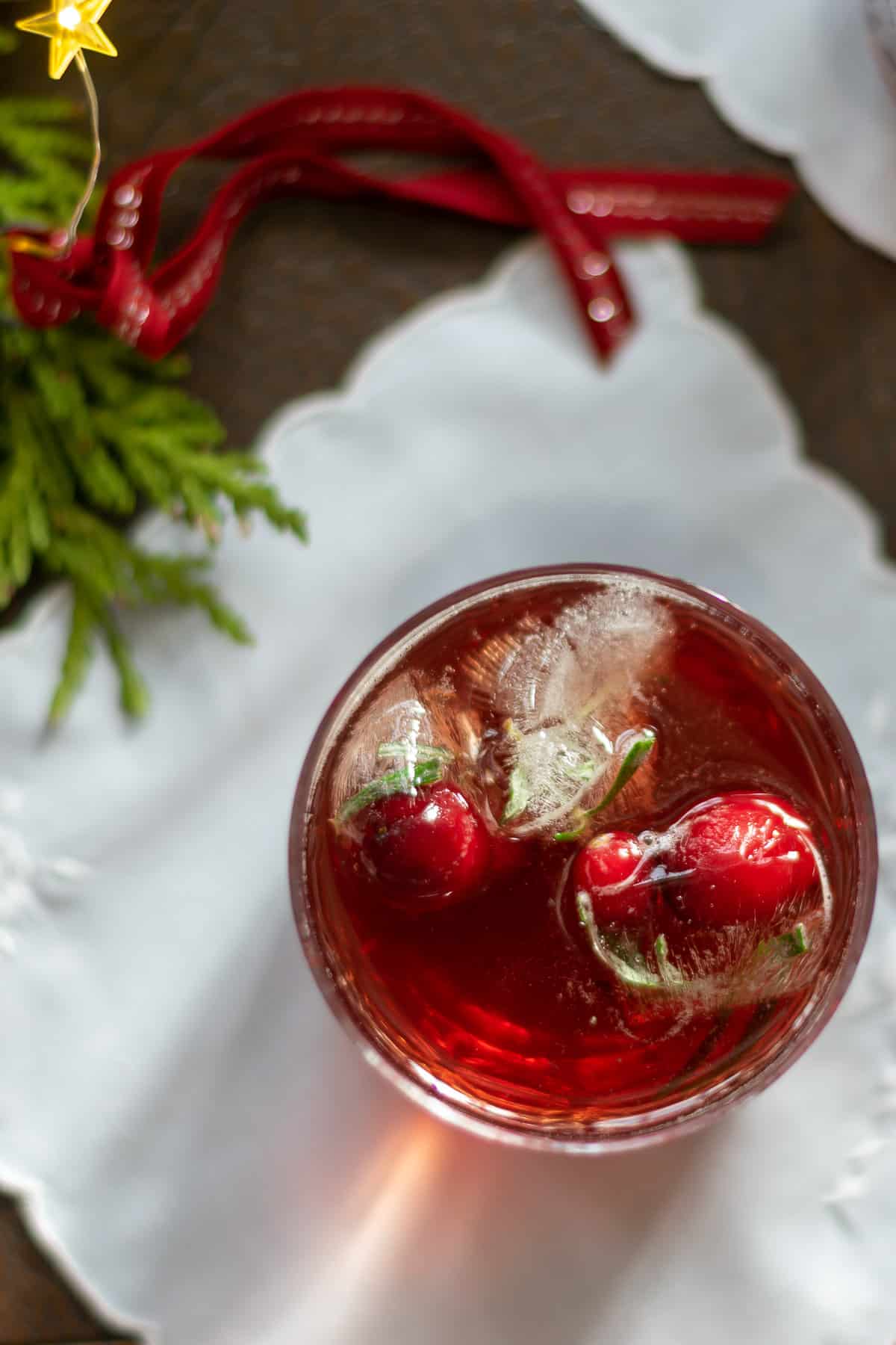 Spiced Pomegranate Cocktail · Nourish And Nestle