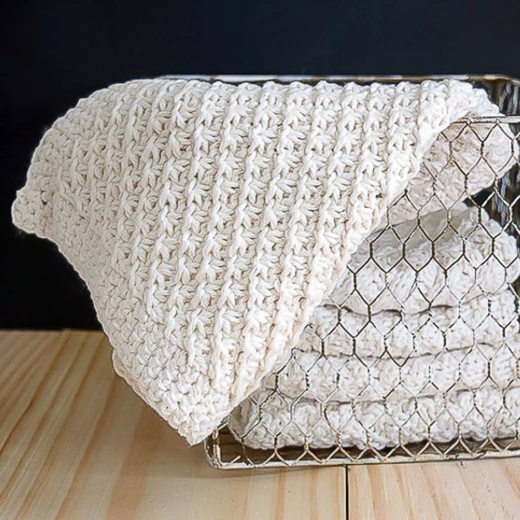 square daisy stitch washcloth.