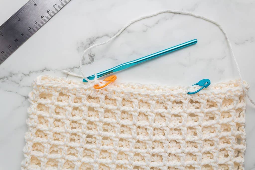 Starting the straps of the Crochet Market BAg.