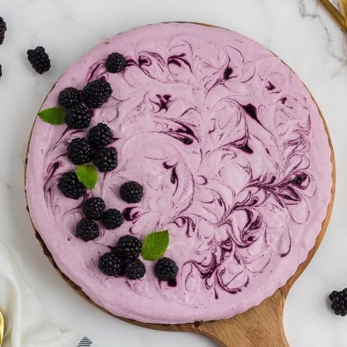 No-bake blackberry tart overhead shot.