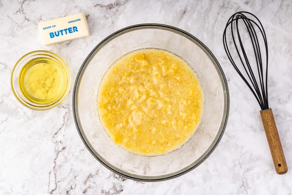 Mashed Bananas with butter and oil.