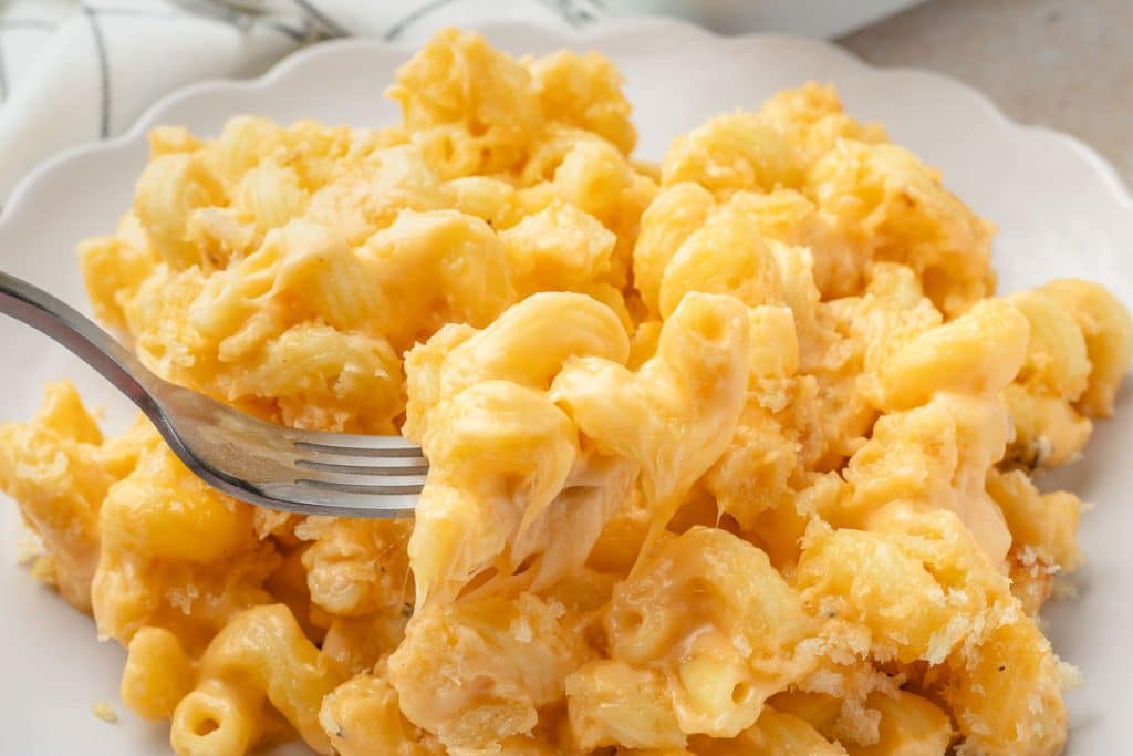 mac and cheese with a fork.