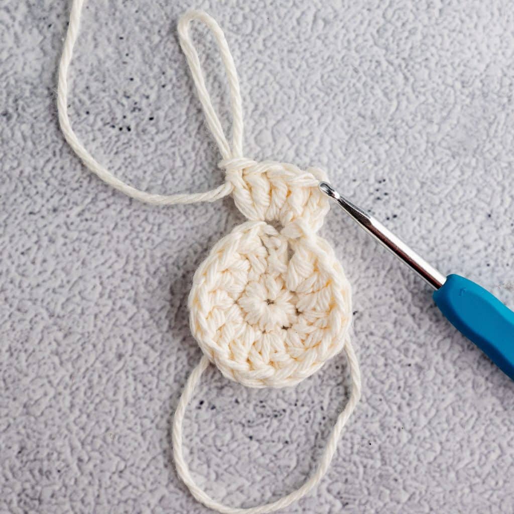 Beginning crocheting flower.