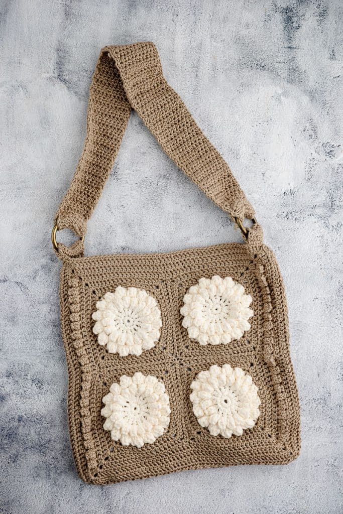 Purse made with this Crochet Purse Pattern.