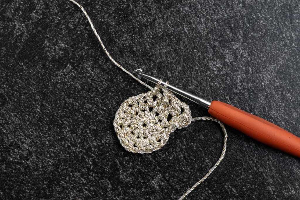 crocheting star