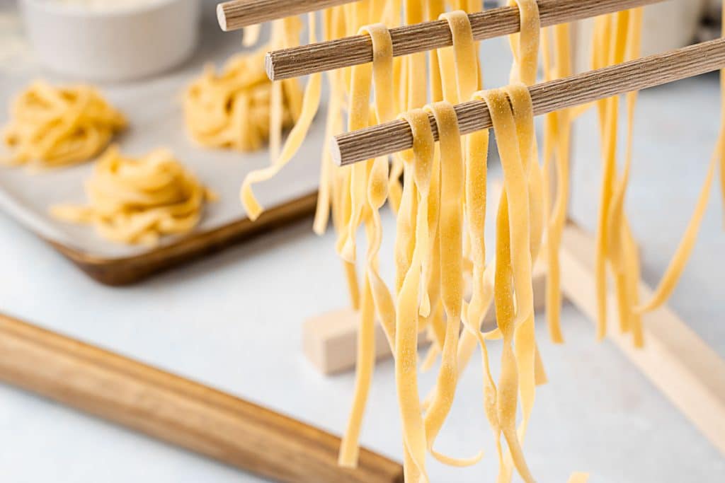 Hang noodles to dry.
