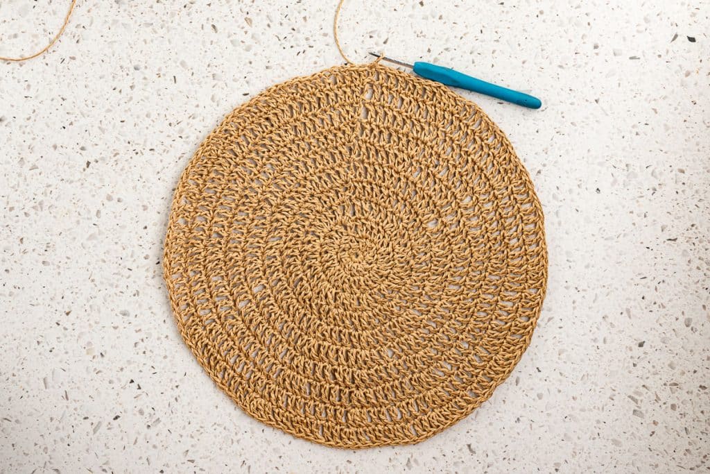 Base of raffia beach bag.