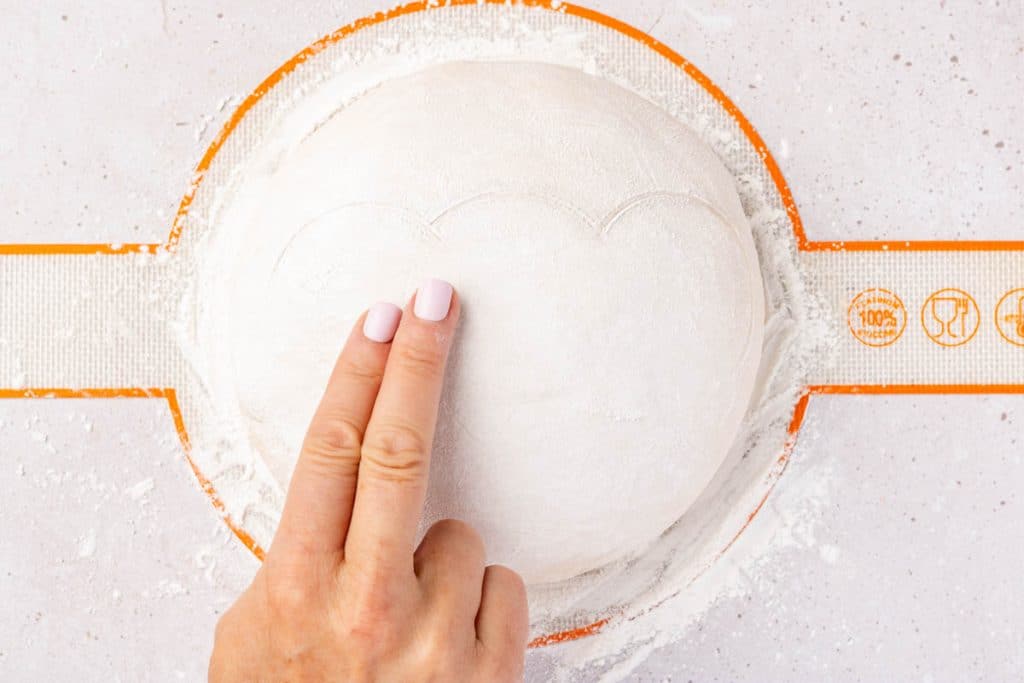 brush away bottom half of circles.