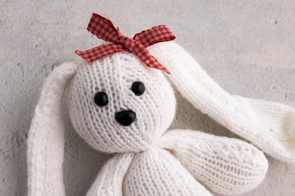 Clover, the knit bunny pattern.