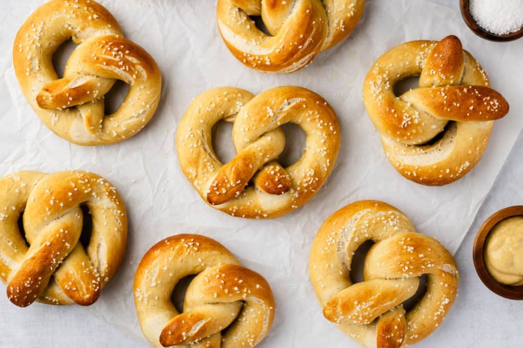 Finished sourdough discard pretzels.