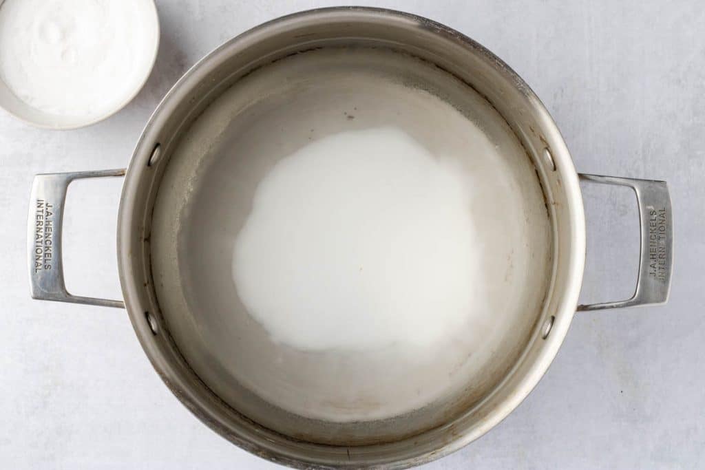 Baking soda water.