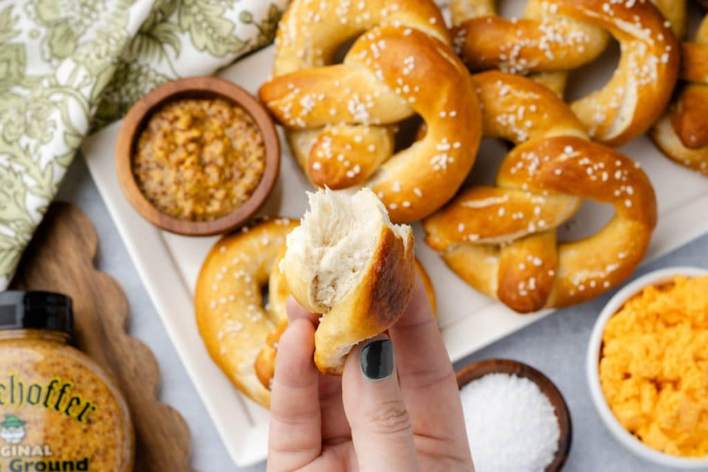 Finished sourdough discard pretzels.
